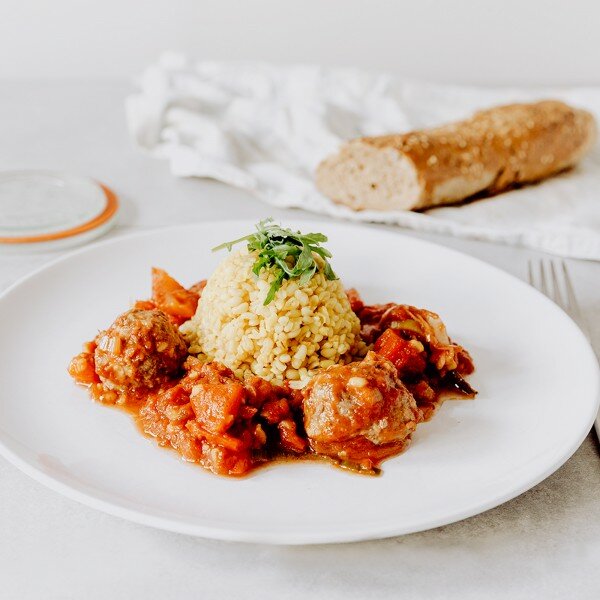 Marokkanische Fleischbällchen mit Couscous